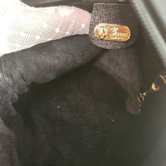 Authentic black Gucci crossbody